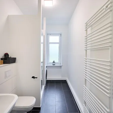 Sali Homes-6betten-vollausgestatet Kuche-w-lan-waschtrockner Apartman Markranstädt